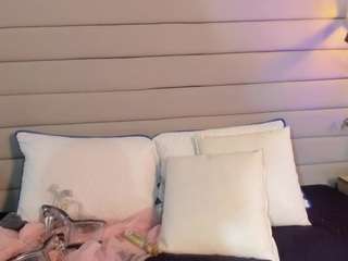 arianavalbuena Live Webcam on CamSoda