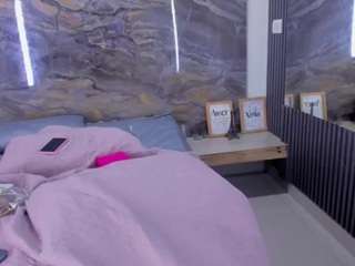 arianavalbuena's live room