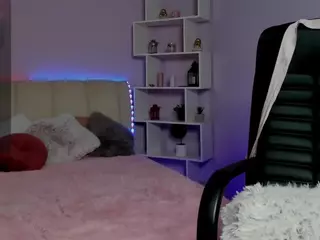 NikkiBoon's Live Sex Cam Show