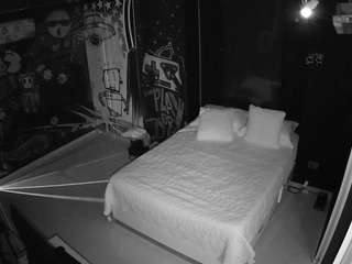 Adult Cam Rooms camsoda voyeurcam-casa-salsa-disturbed