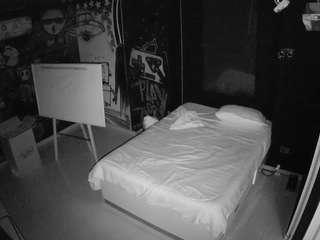 Adult Nude Cam camsoda voyeurcam-casa-salsa-disturbed