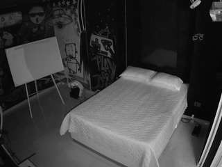 Best Adult Cam camsoda voyeurcam-casa-salsa-disturbed