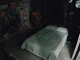 Adult Videochat voyeurcam-casa-salsa-disturbed camsoda