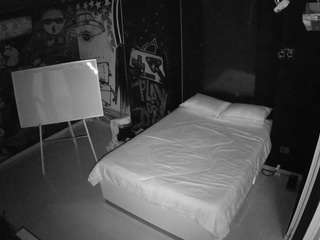 Adult Chat Cam camsoda voyeurcam-casa-salsa-disturbed