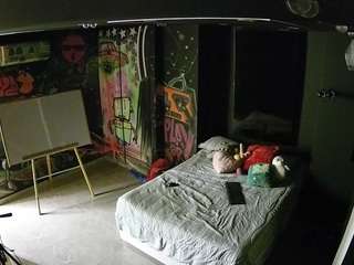 voyeurcam-casa-salsa-disturbed