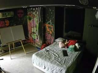 voyeurcam-casa-salsa-disturbed