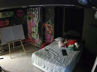 voyeurcam-casa-salsa-disturbed