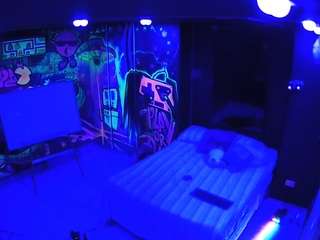 voyeurcam-casa-salsa-disturbed