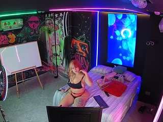 voyeurcam-casa-salsa-disturbed