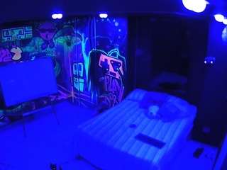 voyeurcam-casa-salsa-disturbed