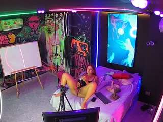 voyeurcam-casa-s... Live Webcam on CamSoda