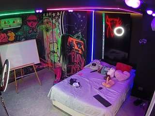 voyeurcam-casa-s... Live Webcam on CamSoda