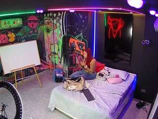 voyeurcam-casa-salsa-disturbed