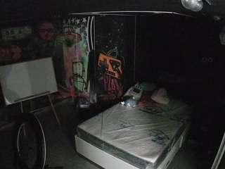 voyeurcam-casa-salsa-disturbed