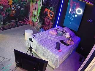 voyeurcam-casa-salsa-disturbed