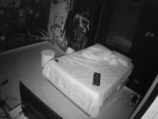 voyeurcam-casa-salsa-disturbed