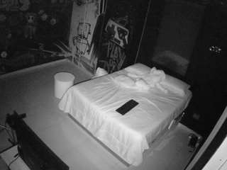 voyeurcam-casa-salsa-disturbed