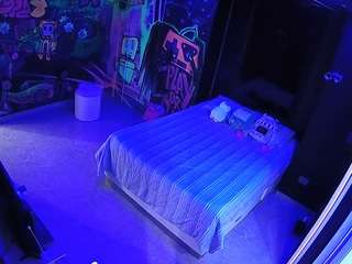 voyeurcam-casa-salsa-disturbed