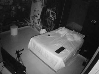 voyeurcam-casa-salsa-disturbed