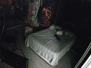 voyeurcam-casa-salsa-disturbed