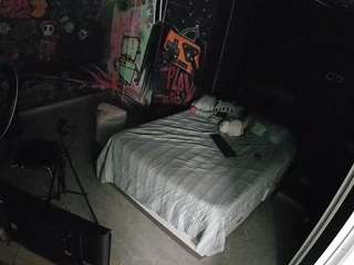 voyeurcam-casa-salsa-disturbed