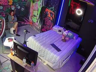voyeurcam-casa-salsa-disturbed