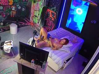 voyeurcam-casa-salsa-disturbed