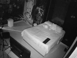 voyeurcam-casa-salsa-disturbed