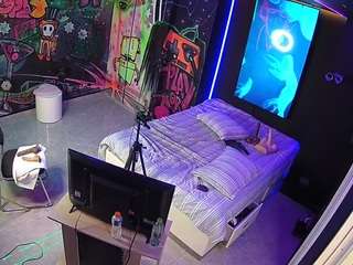 voyeurcam-casa-salsa-disturbed
