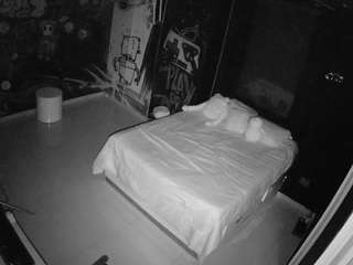 voyeurcam-casa-salsa-disturbed