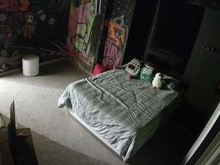 voyeurcam-casa-salsa-disturbed