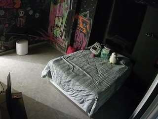 voyeurcam-casa-salsa-disturbed