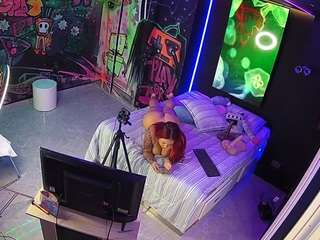 voyeurcam-casa-salsa-disturbed