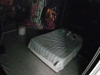 voyeurcam-casa-salsa-disturbed