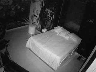 voyeurcam-casa-salsa-disturbed