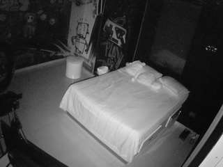 voyeurcam-casa-salsa-disturbed