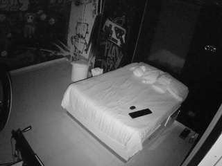 voyeurcam-casa-salsa-disturbed