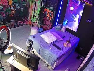 voyeurcam-casa-salsa-disturbed