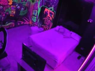 voyeurcam-casa-salsa-disturbed