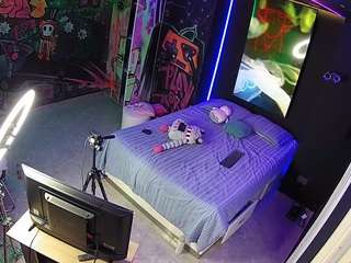 voyeurcam-casa-salsa-disturbed