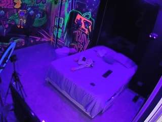 voyeurcam-casa-salsa-disturbed