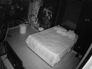 voyeurcam-casa-salsa-disturbed
