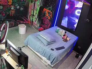 voyeurcam-casa-salsa-disturbed