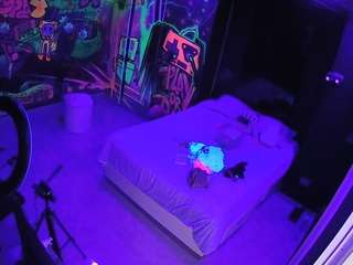 voyeurcam-casa-salsa-disturbed