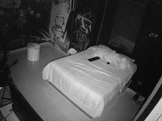 voyeurcam-casa-salsa-disturbed