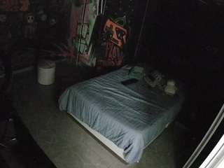 voyeurcam-casa-salsa-disturbed