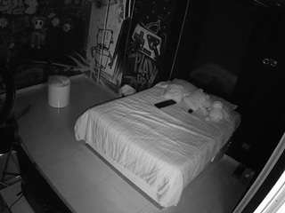 voyeurcam-casa-salsa-disturbed