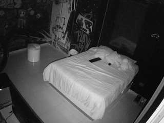 voyeurcam-casa-salsa-disturbed