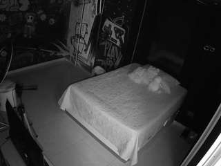 voyeurcam-casa-salsa-disturbed camsoda