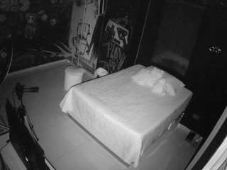 voyeurcam-casa-salsa-disturbed